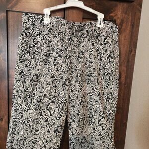 Bandolino Blu Shorts